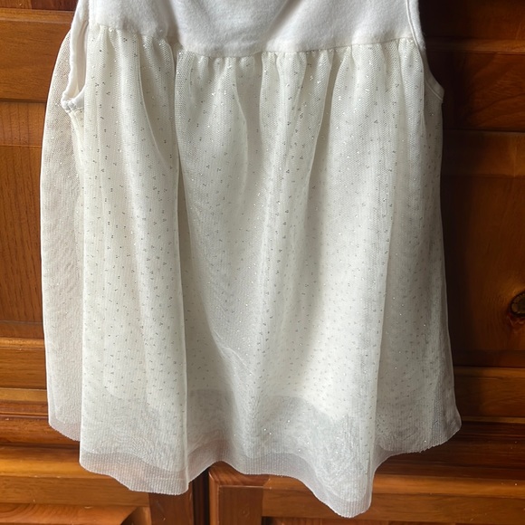 GAP - Picture 8 of 11